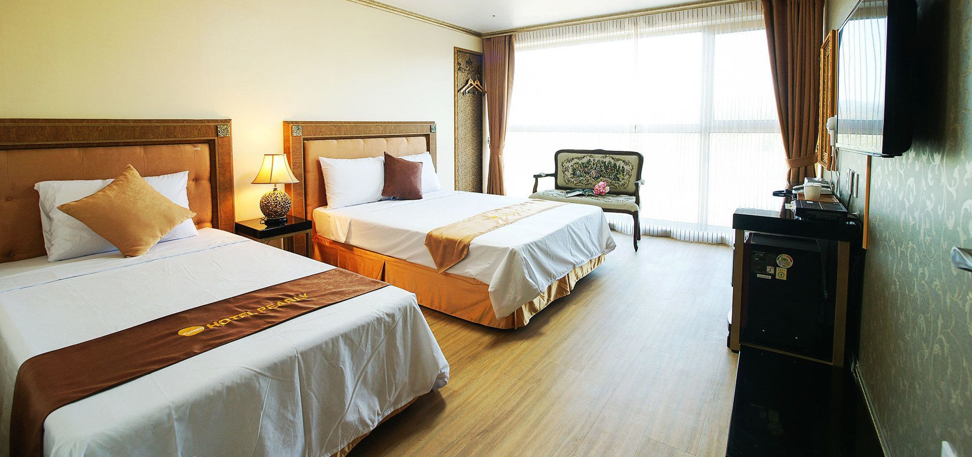 Pearly Hotel Чеджудо Экстерьер фото